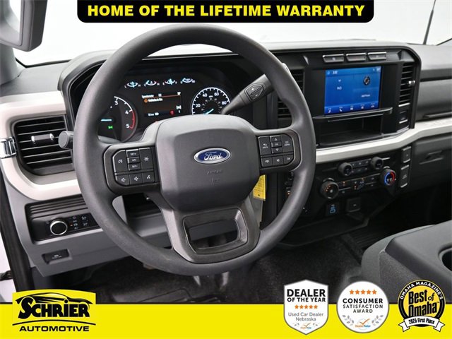Used 2024 Ford F350 XLT image 11