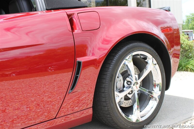 Used 2011 Chevrolet Corvette Grand Sport w/ Preferred Equipment Group RWD image 10