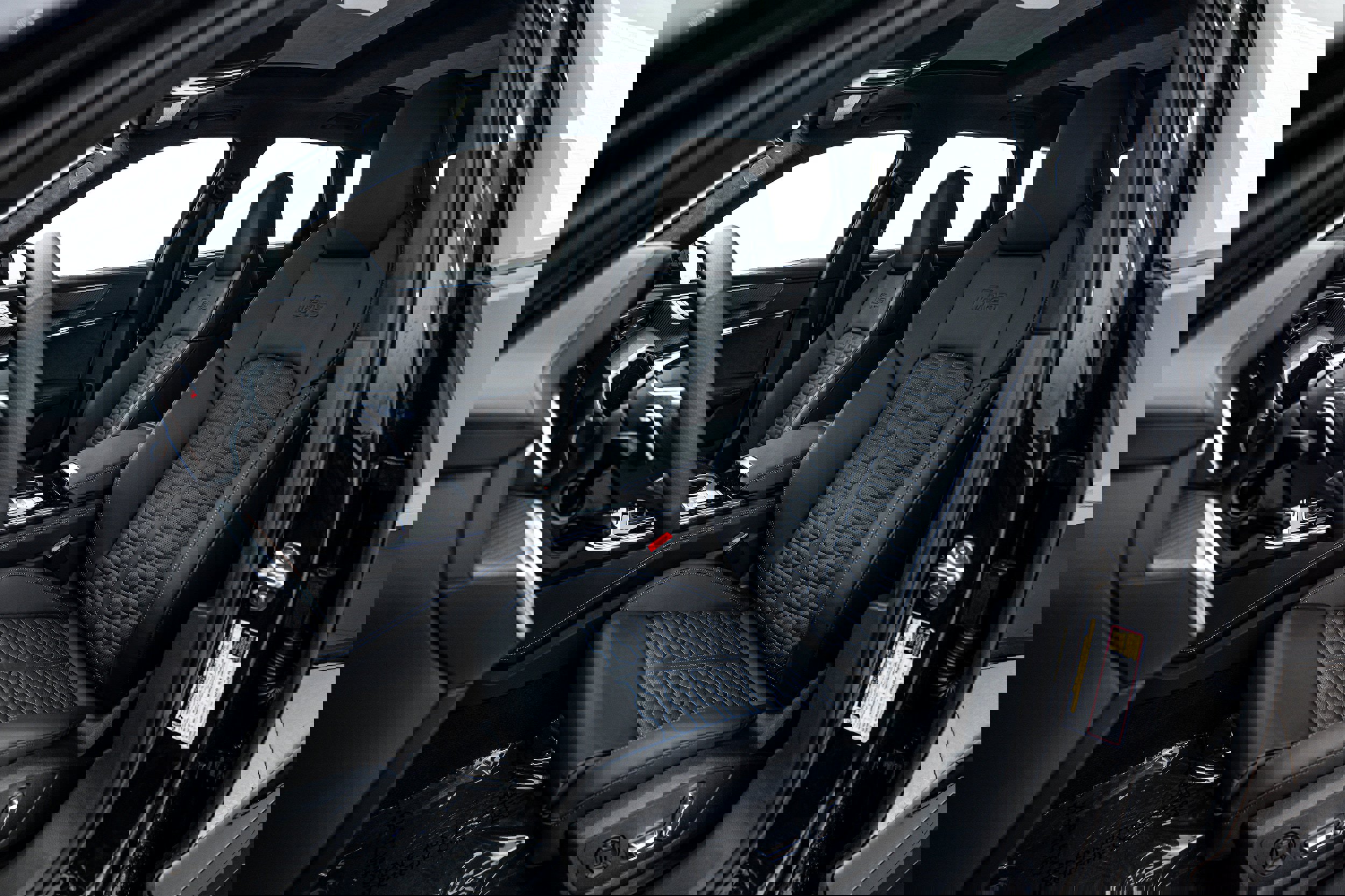 New 2025 Audi RS 6 performance image 12