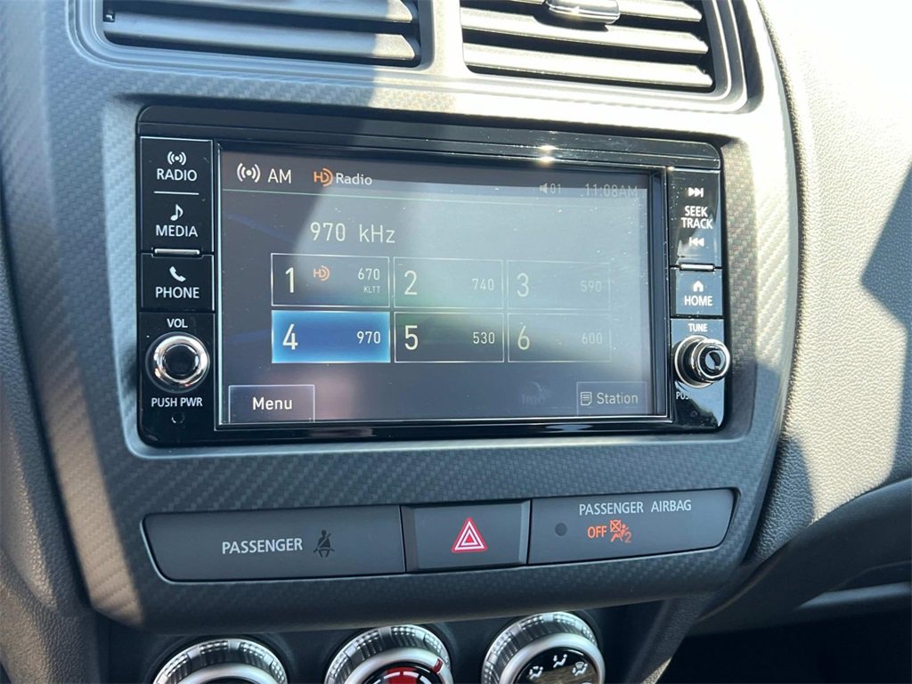 Used 2025 Mitsubishi Outlander Sport SE image 17