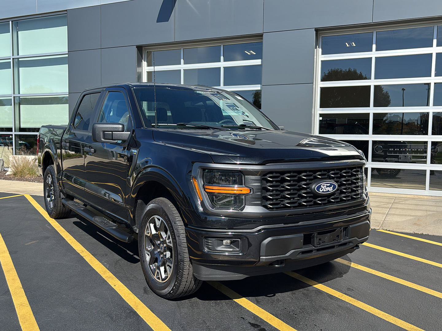 Certified 2024 Ford F150 STX w/ Mobile Office Package AWD/4WD image 4