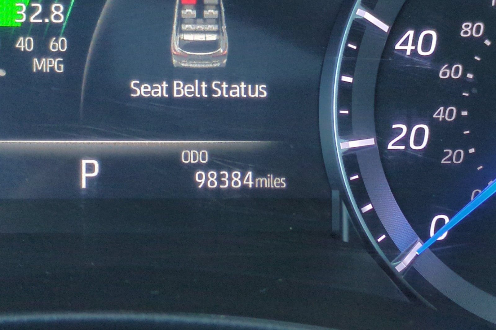 Used 2020 Toyota Highlander XLE AWD/4WD image 39