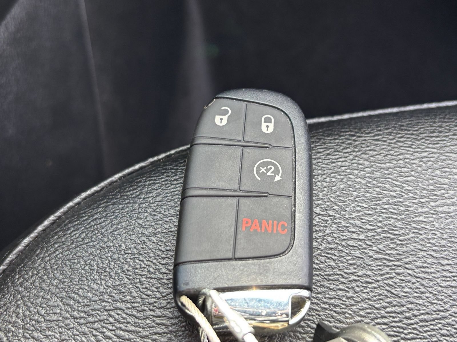 Used 2025 Jeep Compass Limited AWD/4WD image 25