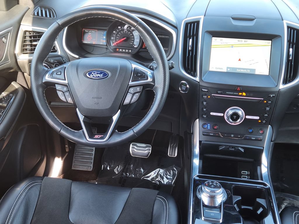 Used 2019 Ford Edge ST w/ Equipment Group 401A AWD/4WD image 12