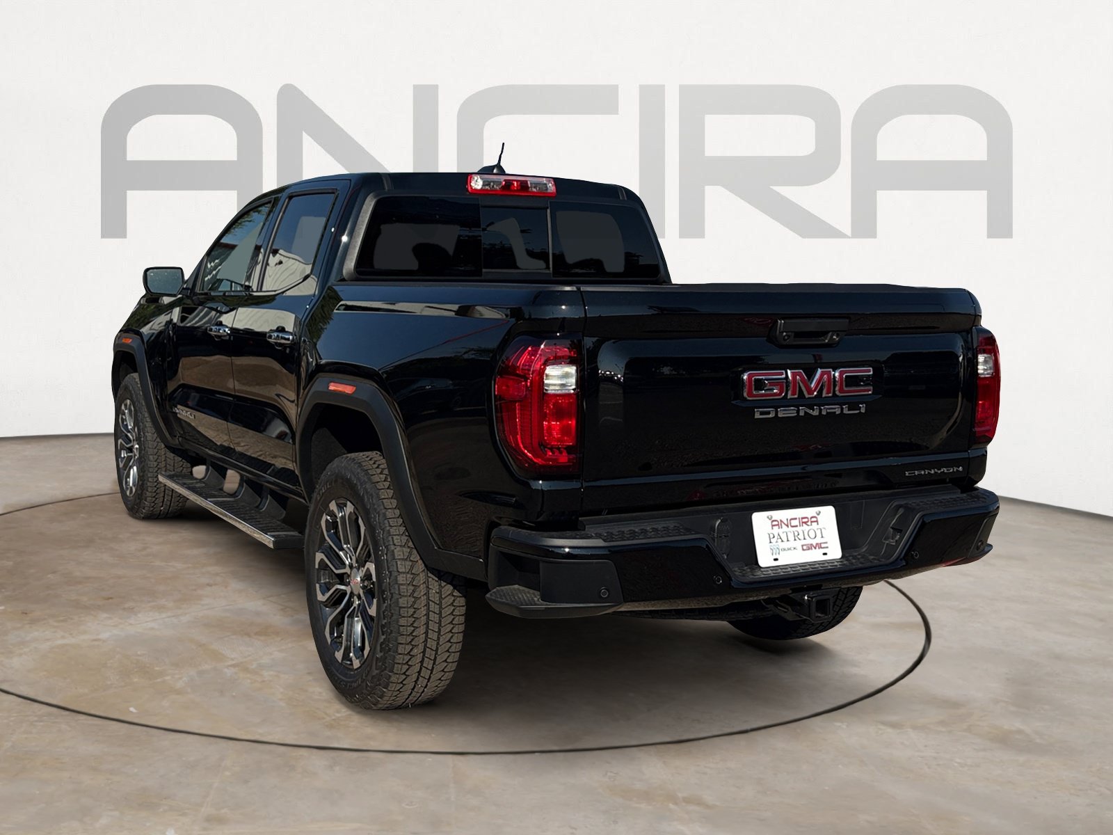 New 2026 GMC Canyon Denali AWD/4WD image 8