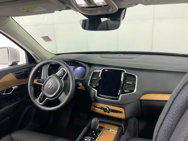 Used 2023 Volvo XC90 B6 Plus w/ Protection Package Premier AWD/4WD image 28