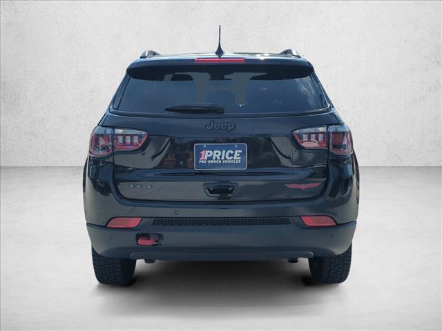 Used 2024 Jeep Compass Trailhawk AWD/4WD image 6
