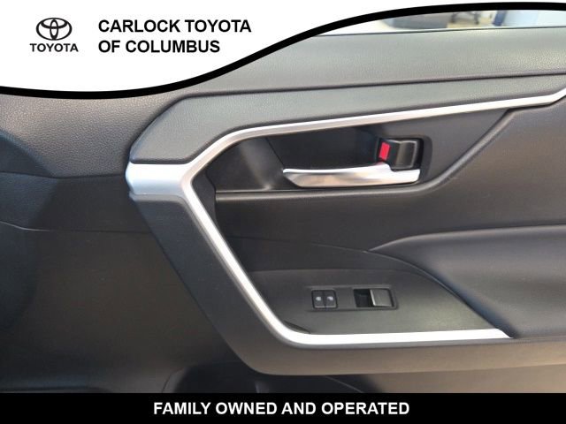 Used 2022 Toyota RAV4 XLE w/ Convenience Package AWD/4WD image 20