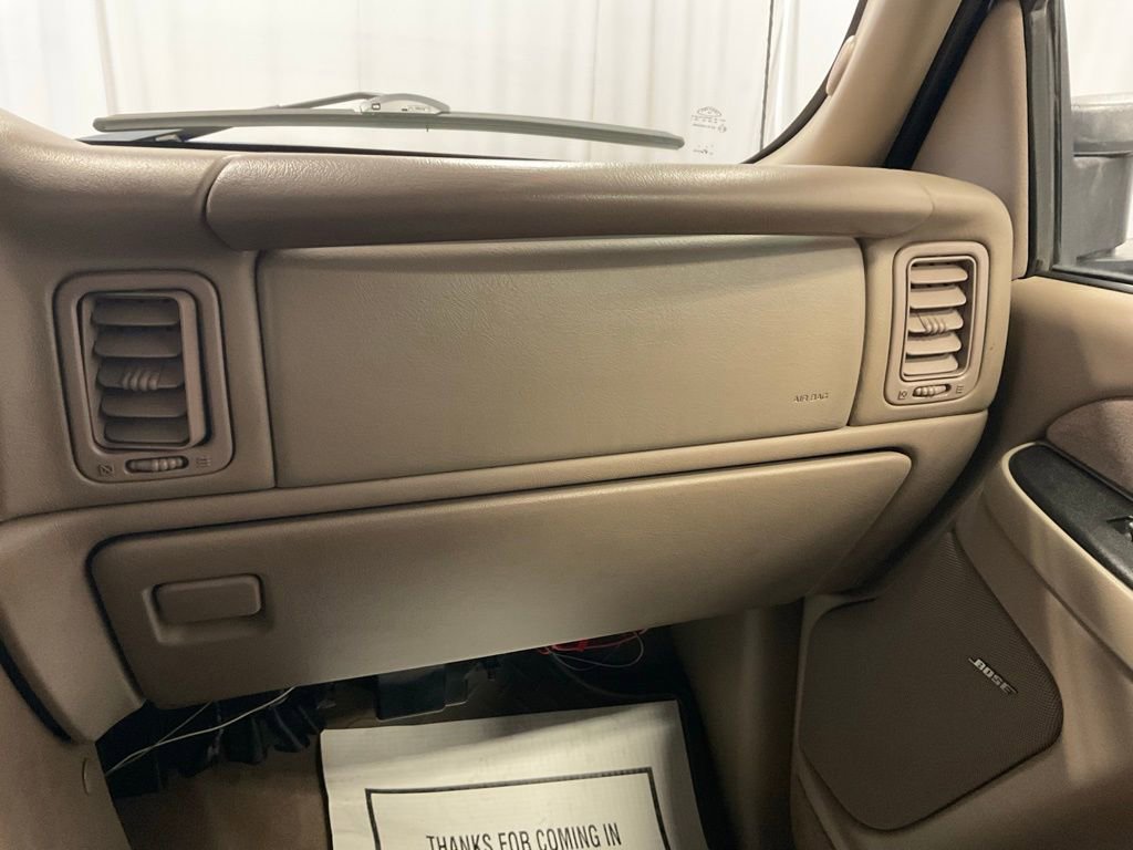 Used 2003 Chevrolet Silverado 2500 LT AWD/4WD image 21