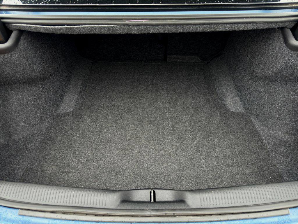 Used 2023 Dodge Charger GT image 21