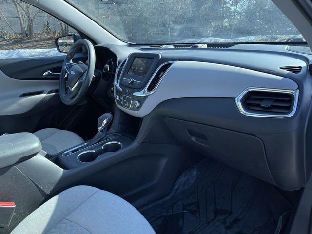 Used 2023 Chevrolet Equinox LS w/ LS Convenience Package image 28