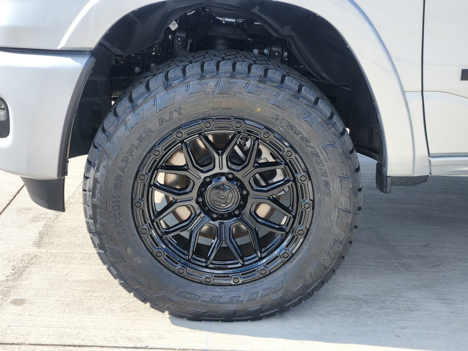 New 2026 RAM 1500 Lone Star AWD/4WD image 11