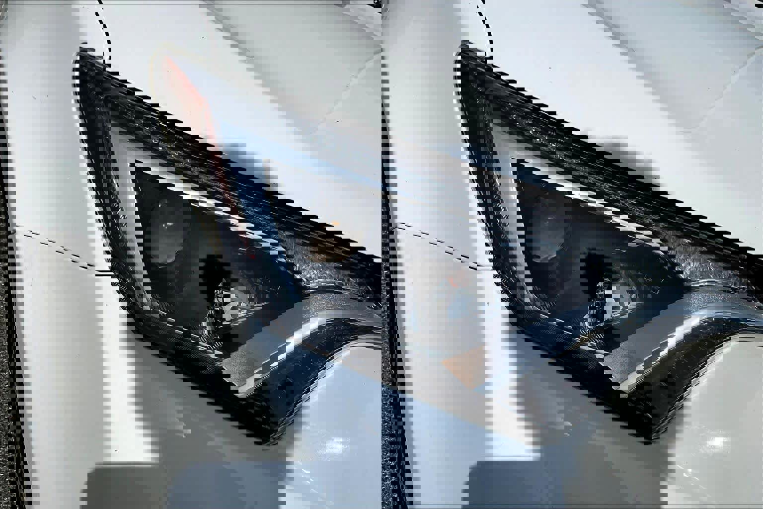 Used 2018 Toyota RAV4 LE image 27