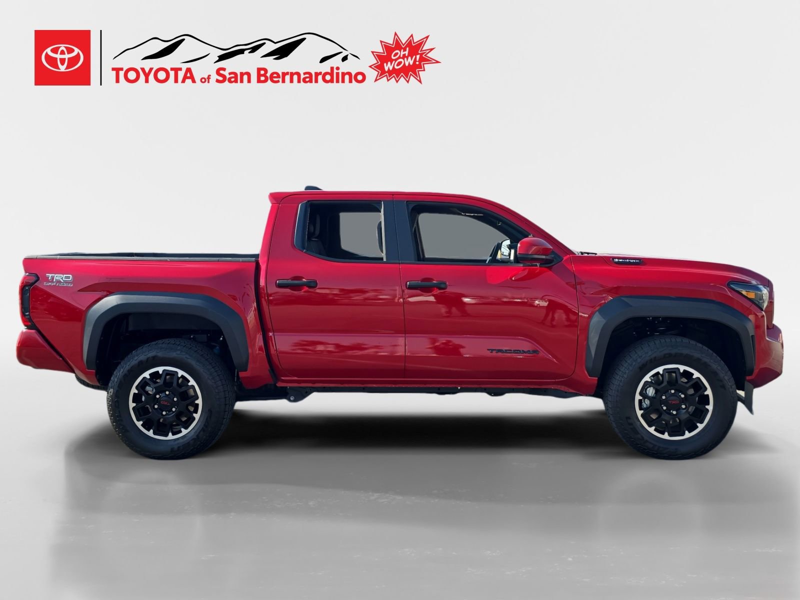 Certified 2025 Toyota Tacoma TRD Off-Road AWD/4WD image 6