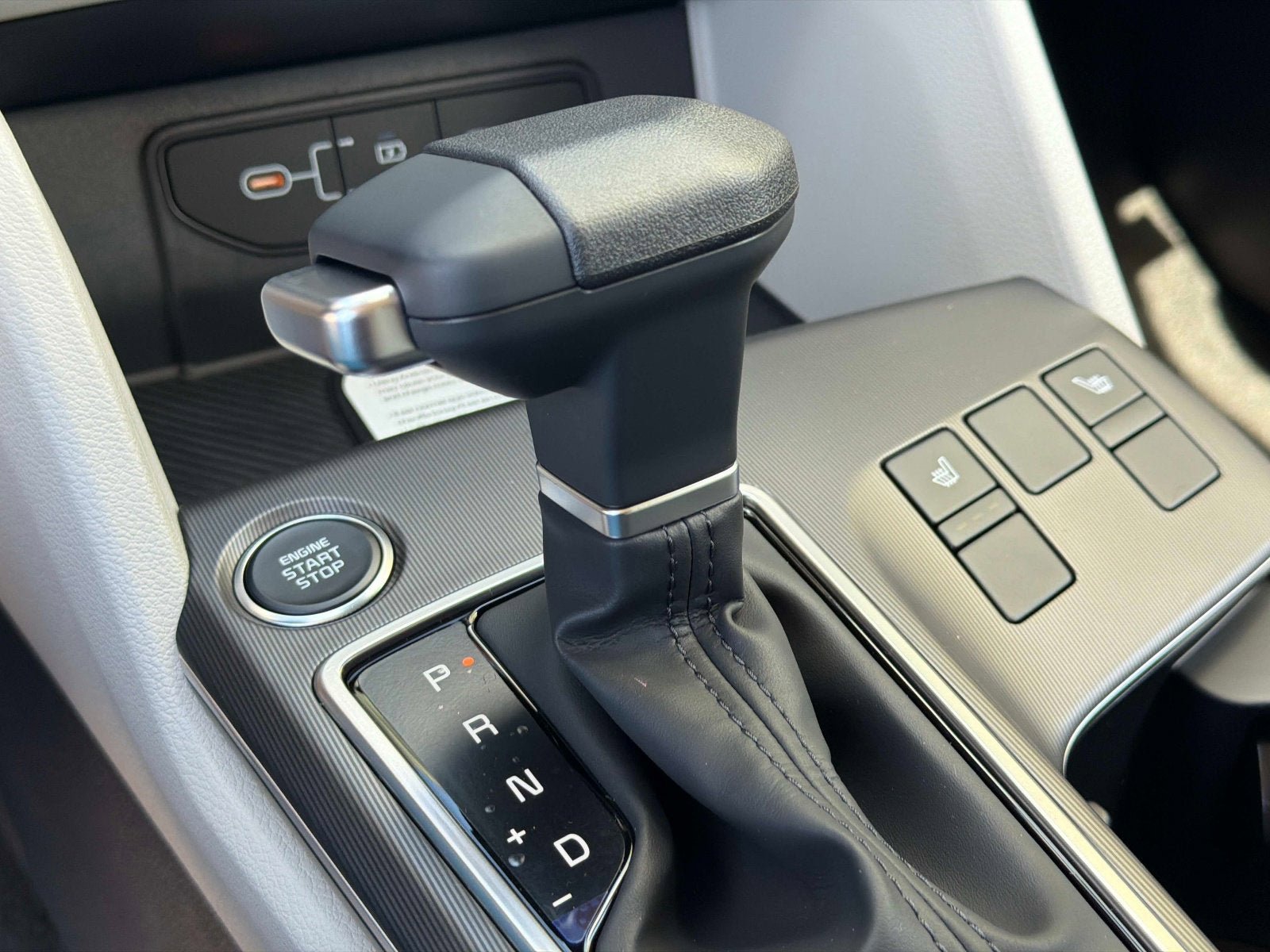 New 2026 Kia Sportage EX FWD image 23