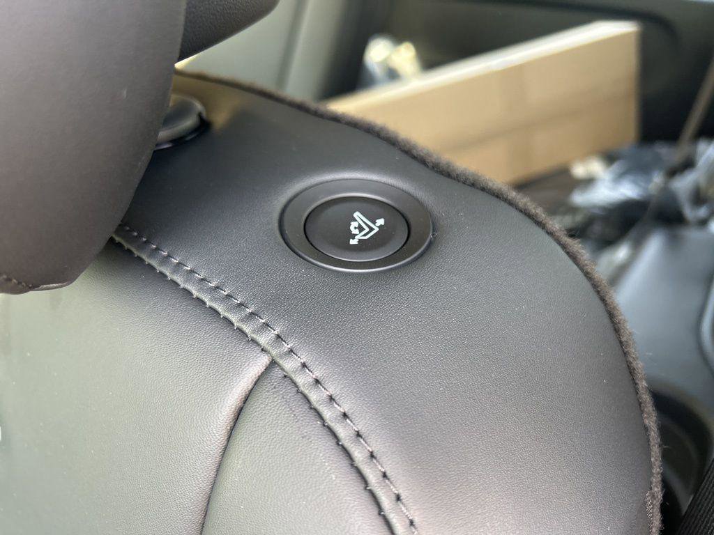 New 2026 Hyundai Ioniq 9 Limited w/ Tow & Go Package image 29