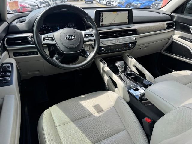 Used 2020 Kia Telluride EX w/ Towing Package FWD image 12
