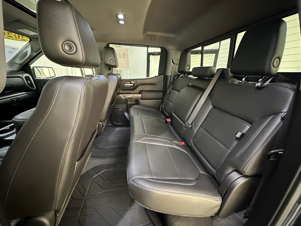 Used 2020 Chevrolet Silverado 1500 LTZ w/ LTZ Plus Package AWD/4WD image 18