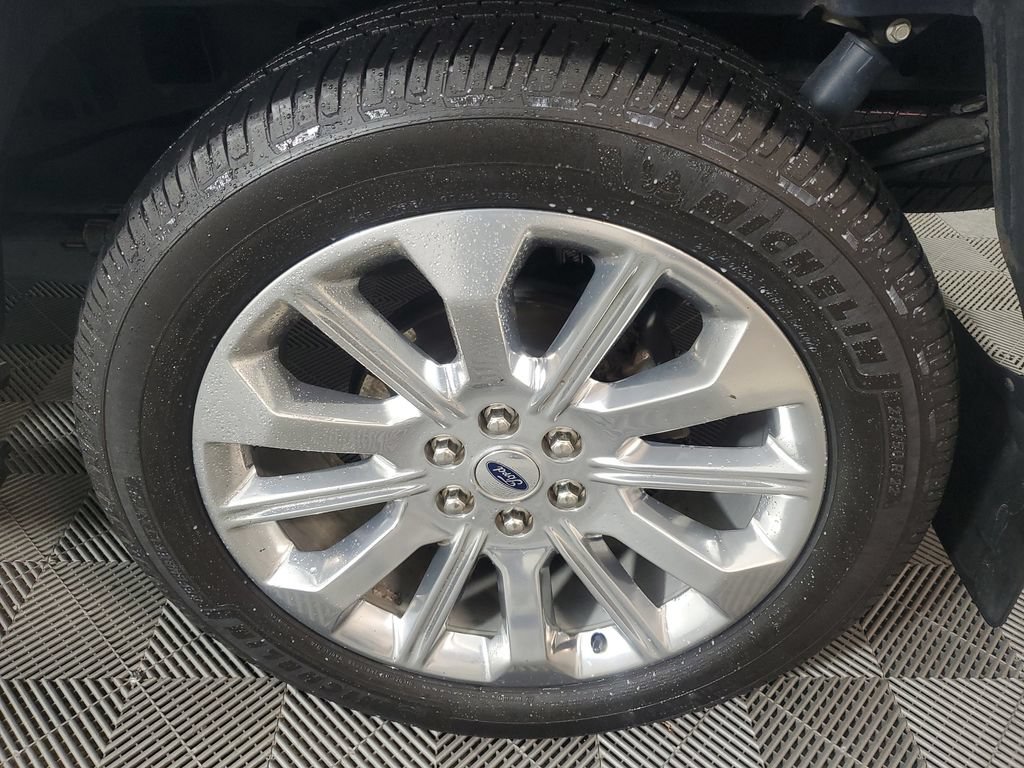 Used 2021 Ford F150 Limited AWD/4WD image 8