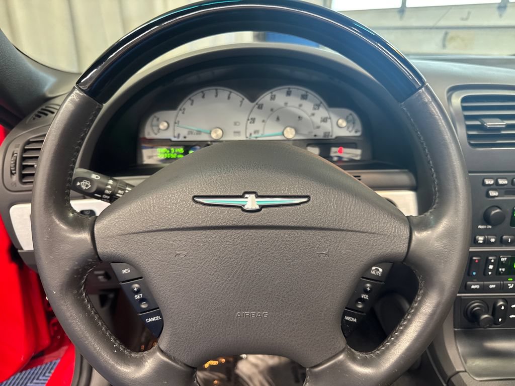 Used 2002 Ford Thunderbird RWD image 14