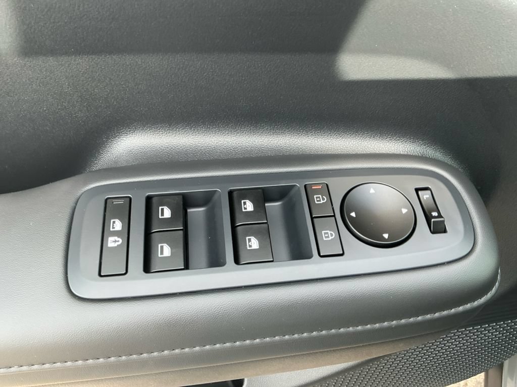 Used 2026 Hyundai Santa Fe SEL AWD/4WD image 16