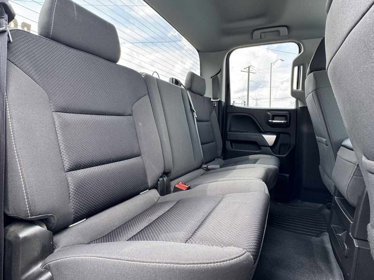 Used 2017 Chevrolet Silverado 1500 LT w/ All Star Edition image 35