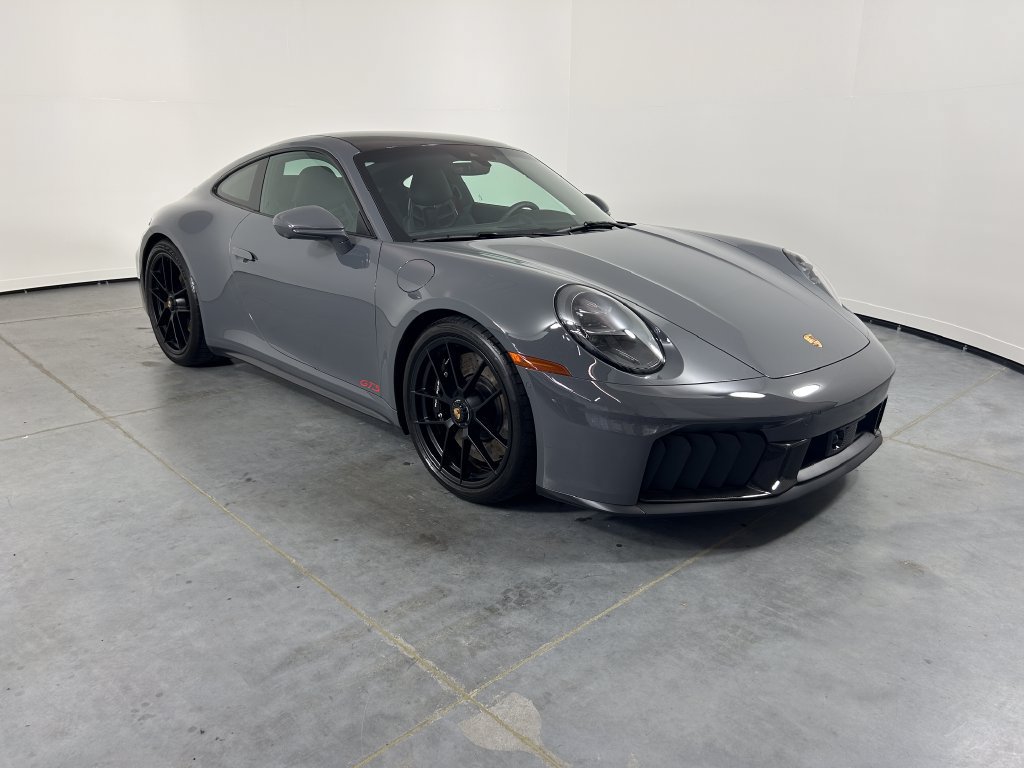 Used 2026 Porsche 911 Carrera GTS RWD image 9