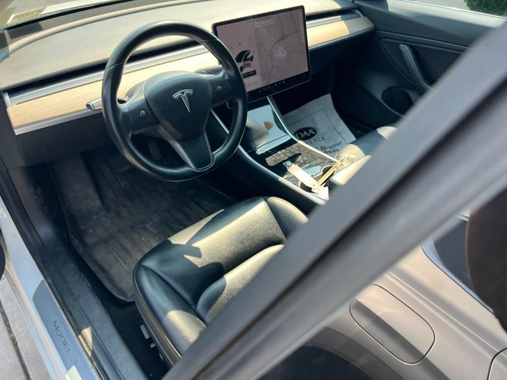 Used 2018 Tesla Model 3 Long Range AWD/4WD image 12