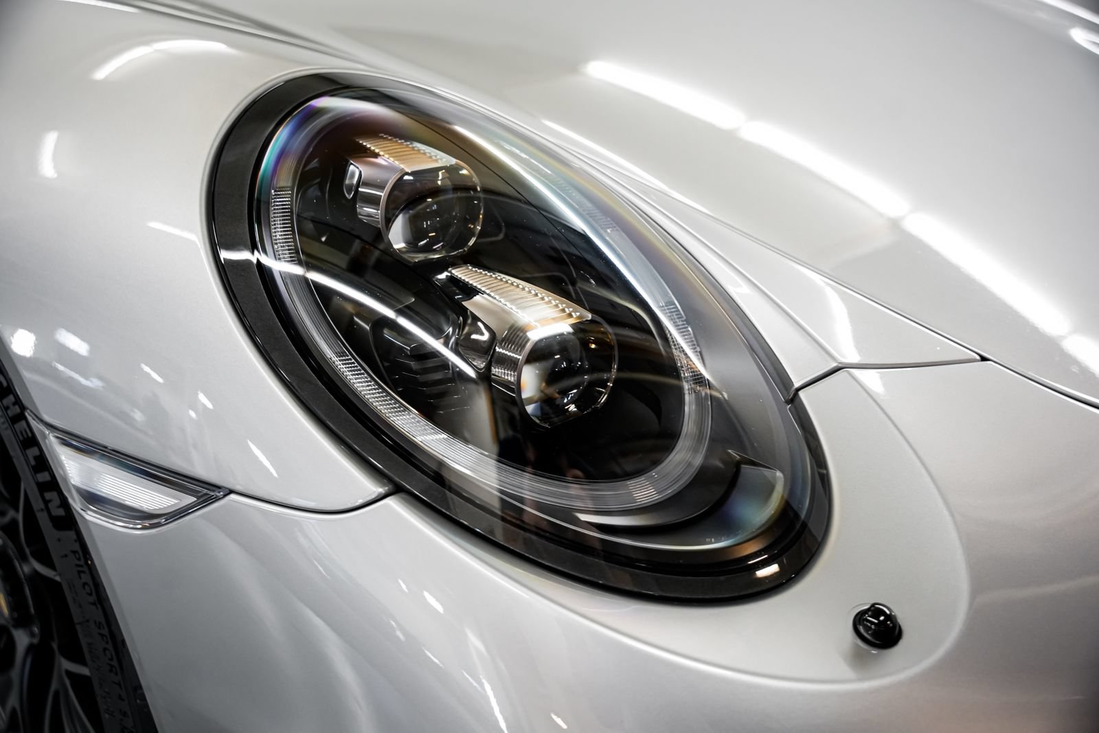 Used 2015 Porsche 911 Carrera GTS RWD image 40