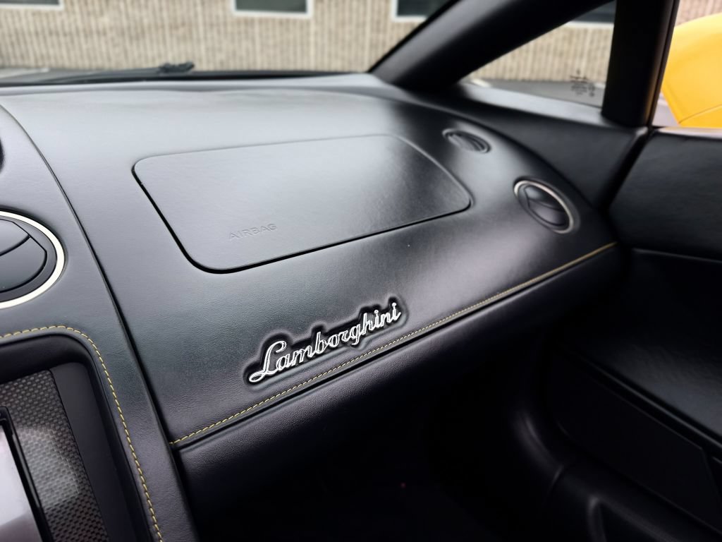 Used 2008 Lamborghini Gallardo Spyder AWD/4WD image 35