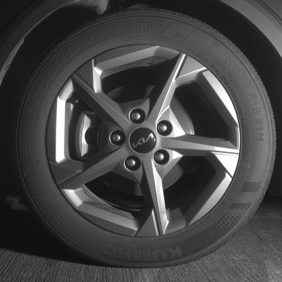 Used 2025 Kia K4 image 9