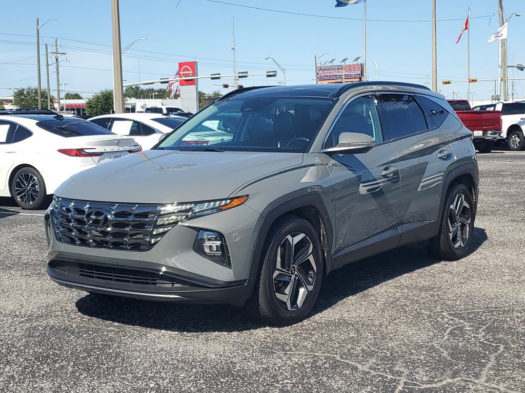 Used 2024 Hyundai Tucson Limited FWD image 2