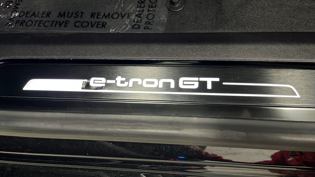 Used 2022 Audi e-tron GT Prestige w/ Prestige Package AWD/4WD image 40
