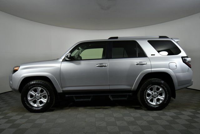 Used 2023 Toyota 4Runner SR5 image 16