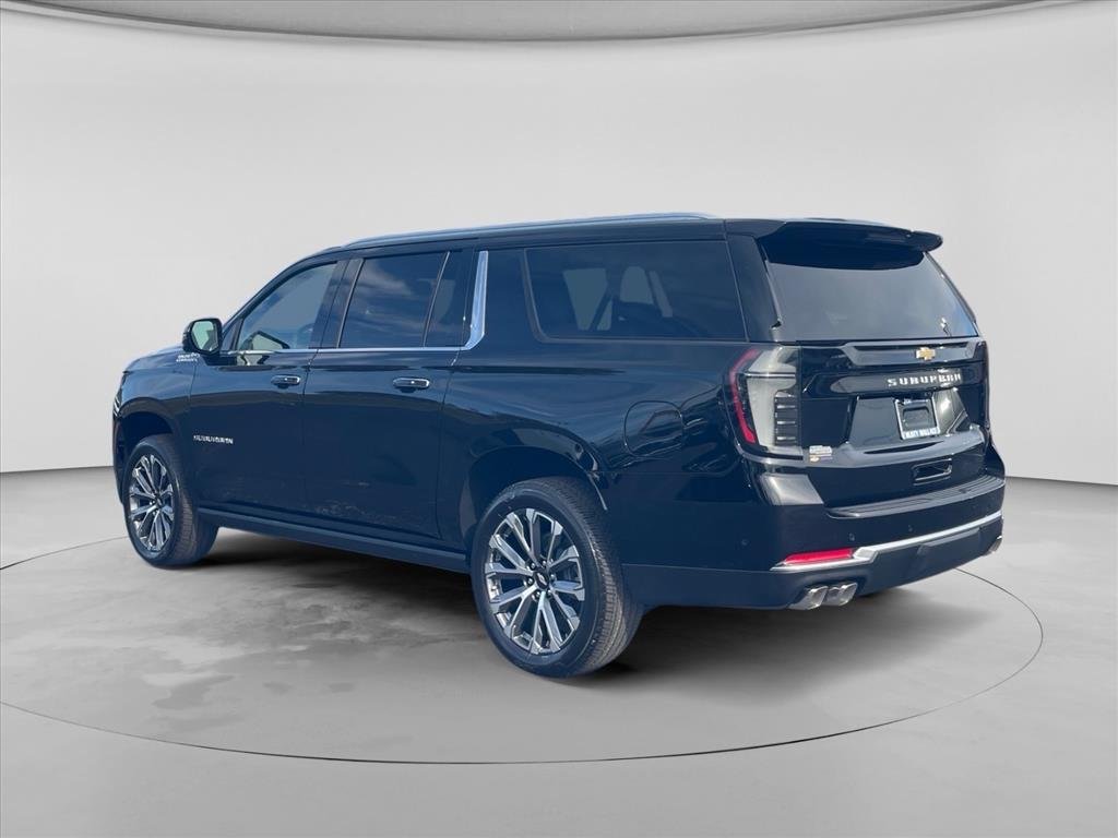 New 2027 Chevrolet Suburban High Country AWD/4WD image 5