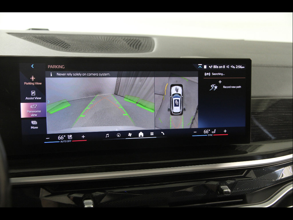 Used 2024 BMW X5 xDrive40i w/ M Sport Package image 13