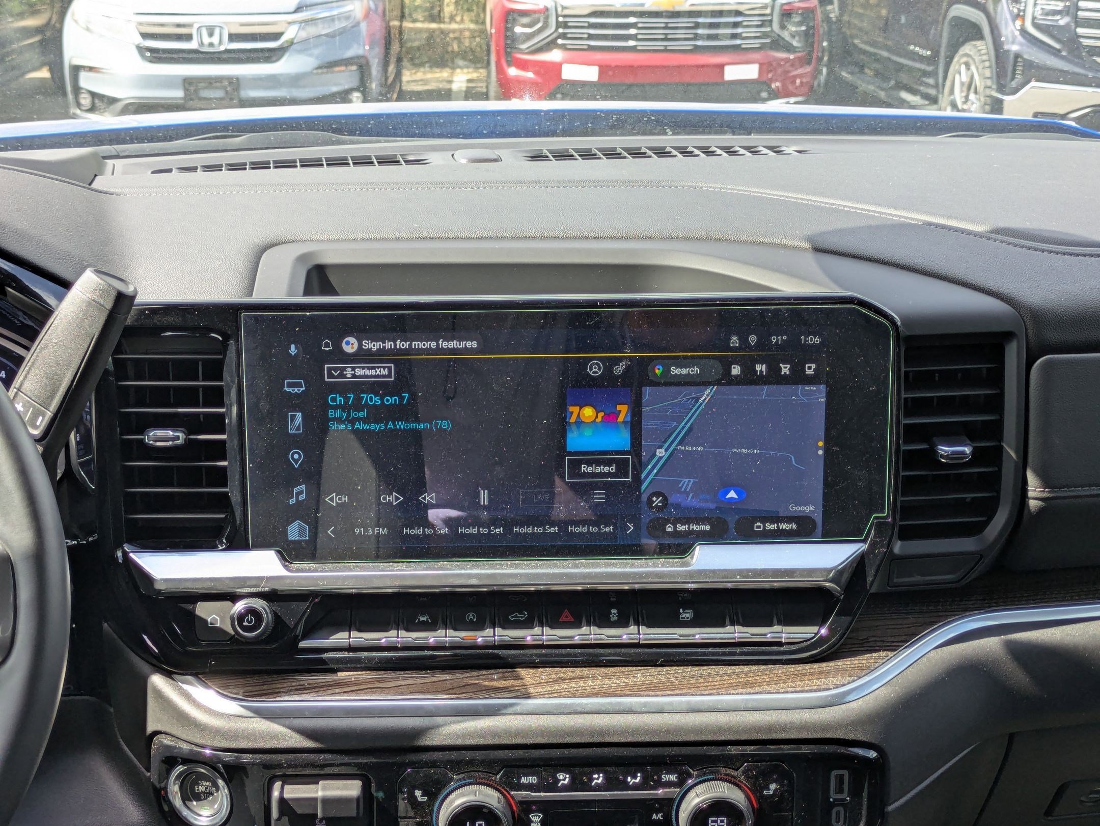 Used 2025 Chevrolet Silverado 1500 LT image 18