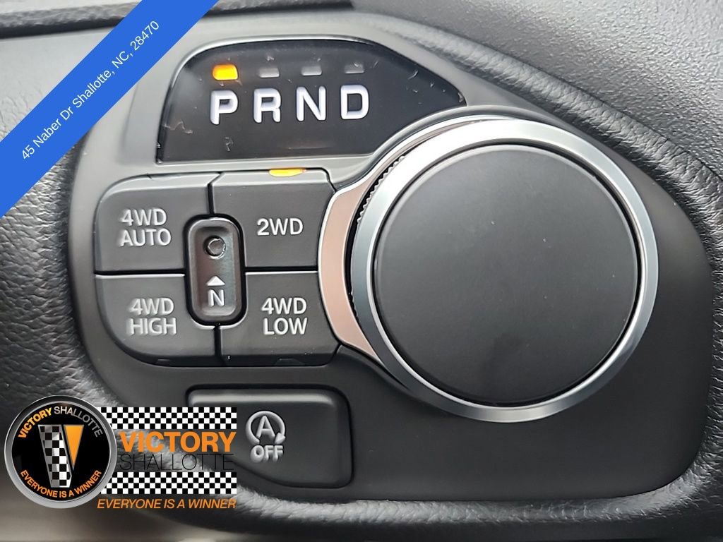 New 2026 RAM 1500 4x4 Crew Cab image 31