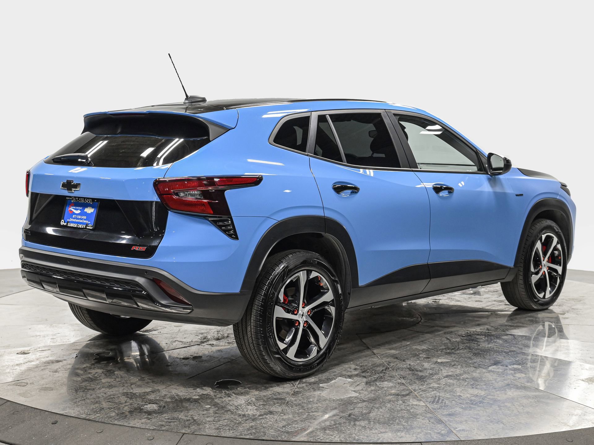 Used 2024 Chevrolet Trax RS w/ Driver Confidence Package image 7