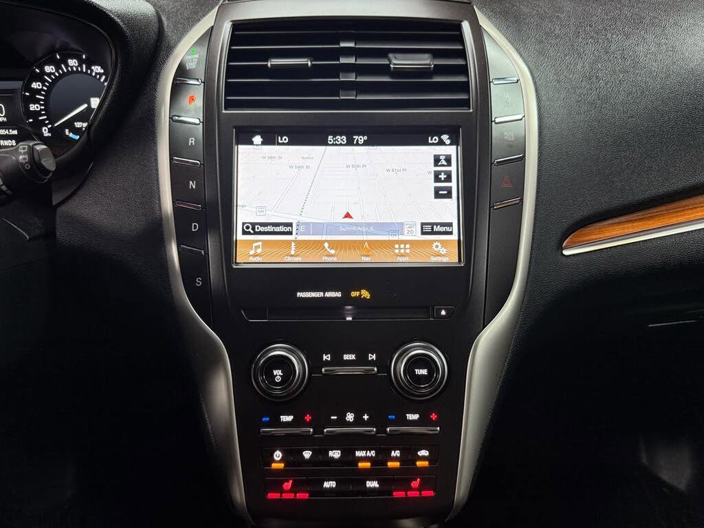 Used 2018 Lincoln MKC Select w/ Select Plus Package FWD image 19