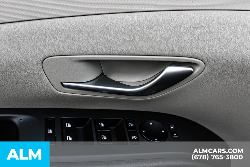 Used 2025 Hyundai Tucson SEL FWD image 38