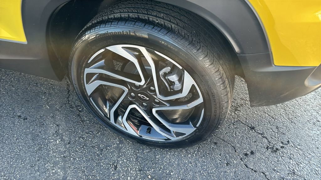 Used 2025 Chevrolet TrailBlazer RS w/ Convenience Package image 9