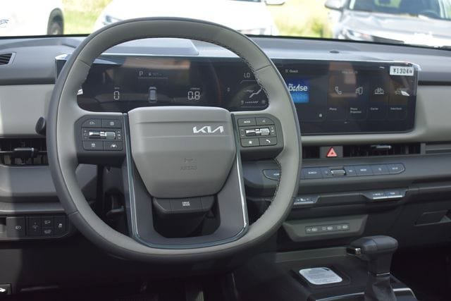 New 2027 Kia Seltos EX w/ EX Panoramic Sunroof Package FWD image 20