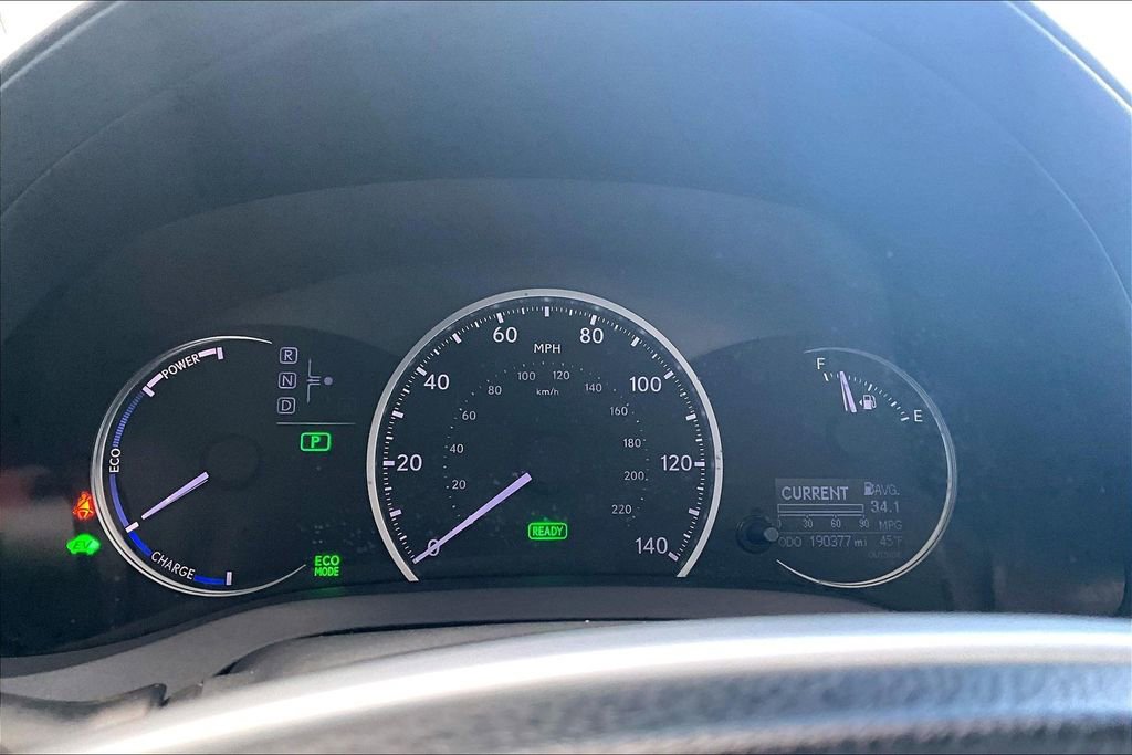 Used 2012 Lexus CT 200h Premium w/ Leather Pkg video 2