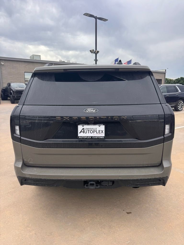 Used 2026 Ford Expedition Tremor AWD/4WD image 7