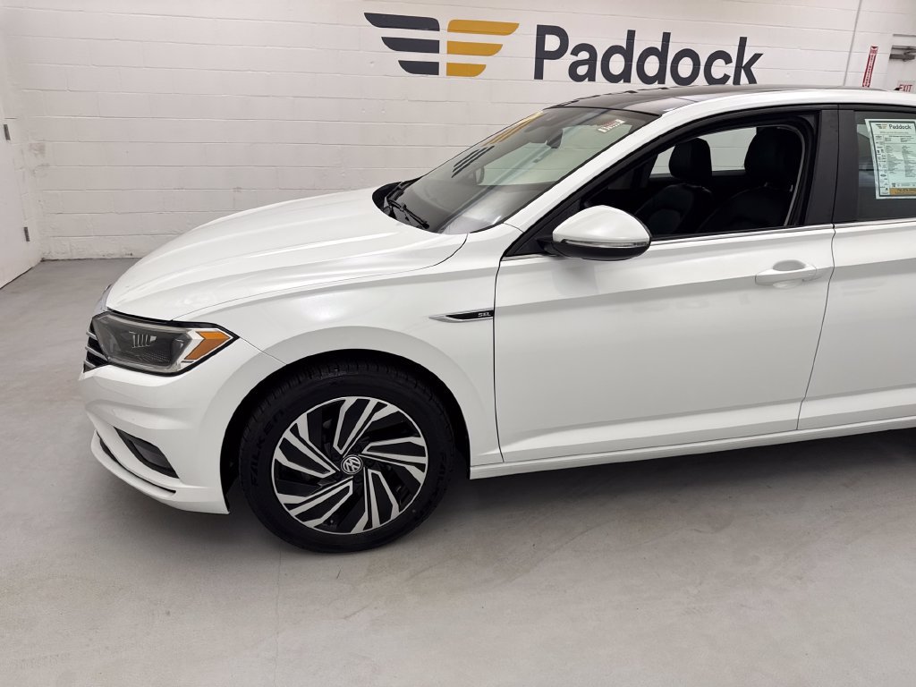 Used 2020 Volkswagen Jetta SEL Premium FWD image 2
