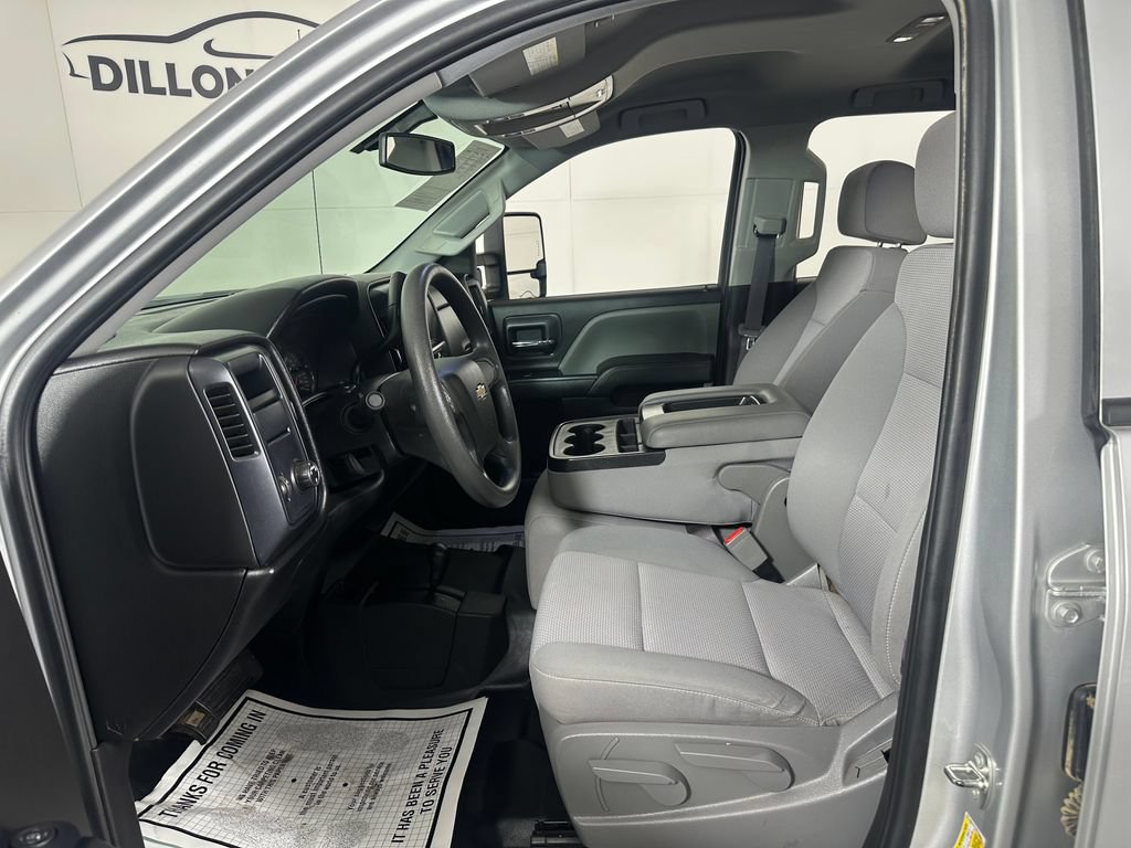 Used 2017 Chevrolet Silverado 1500 W/T AWD/4WD image 14