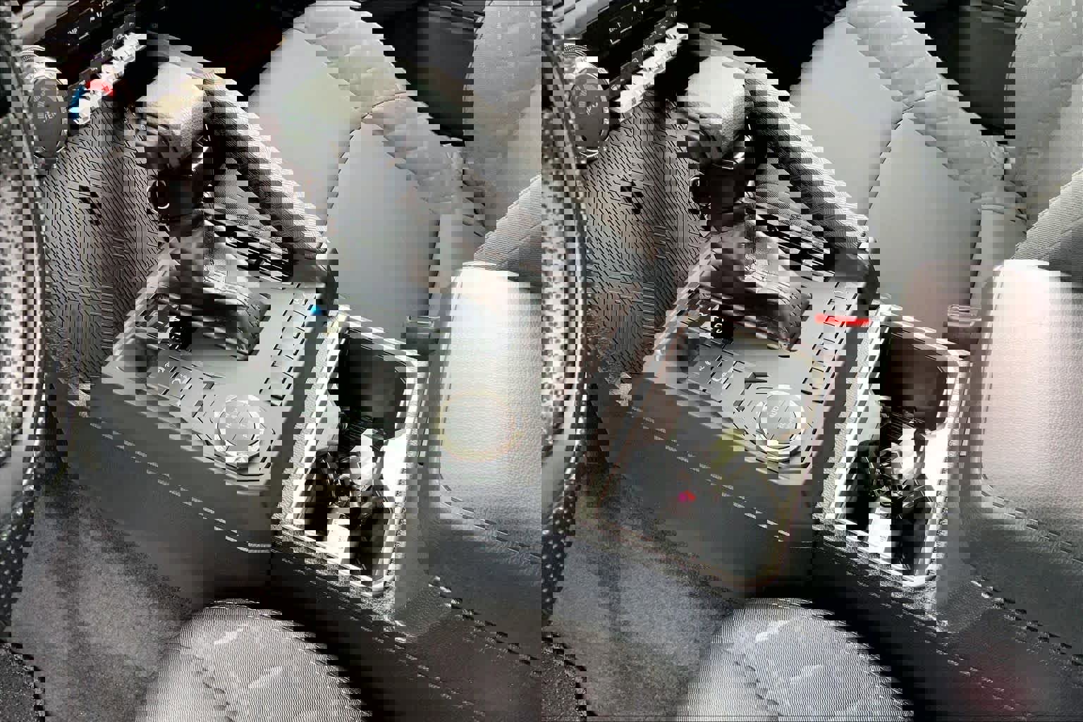 Used 2025 Toyota Tacoma SR5 image 16