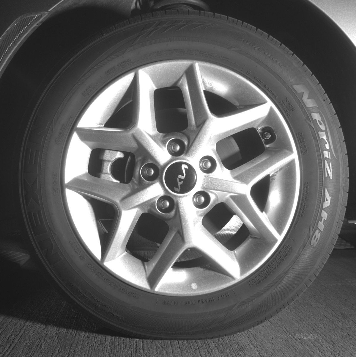 Used 2025 Kia Soul LX w/ LX Technology Package image 12