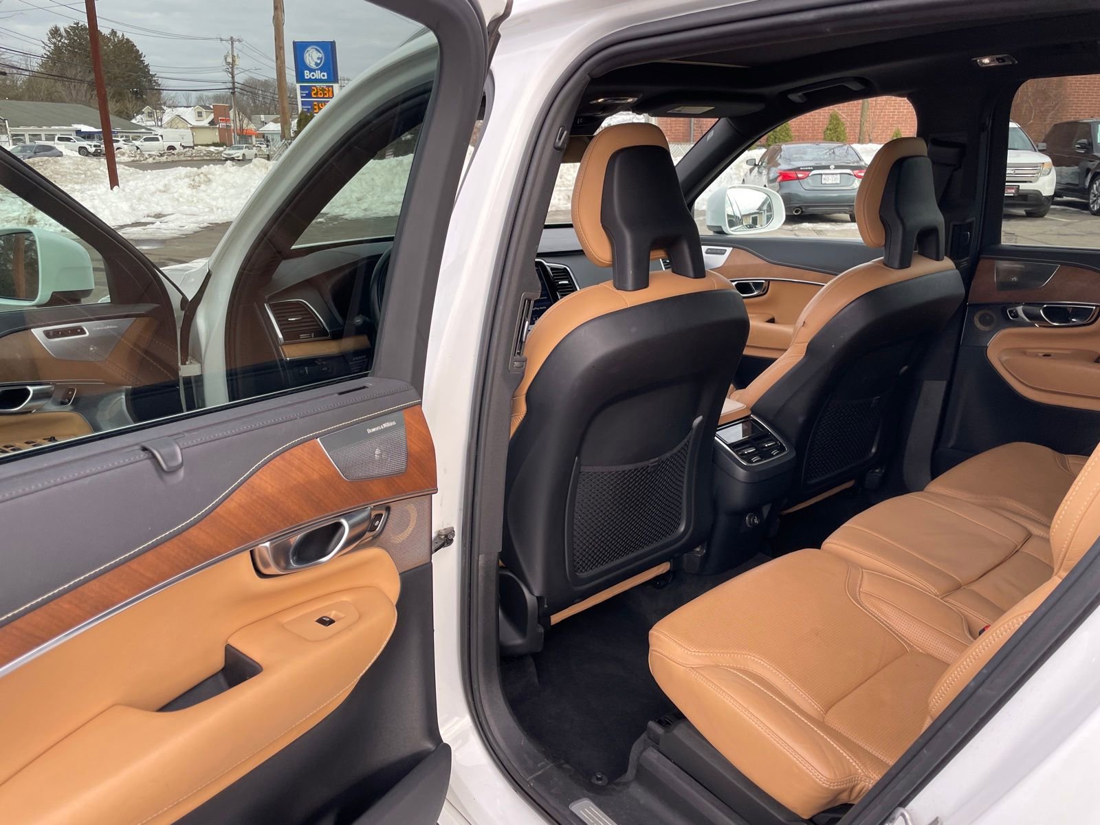 Used 2018 Volvo XC90 T6 Inscription w/ Convenience Package image 23
